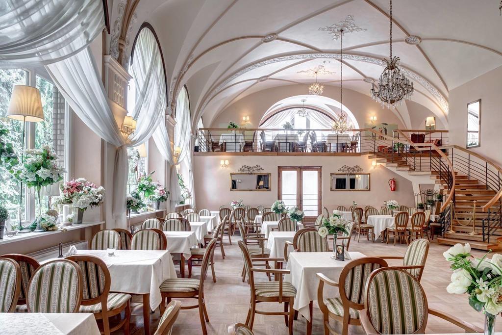 Dom Zdrojowy Hotel Swieradow-Zdroj Luaran gambar